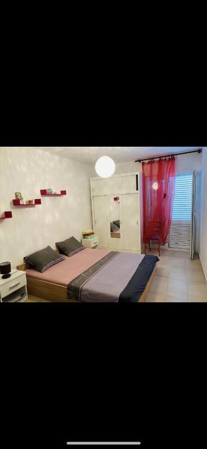 Apartmani Roxy Loviste Luaran gambar